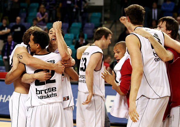 止萨维奥拉 止萨维奥拉