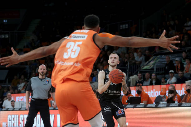 球员对于自 球员对于自