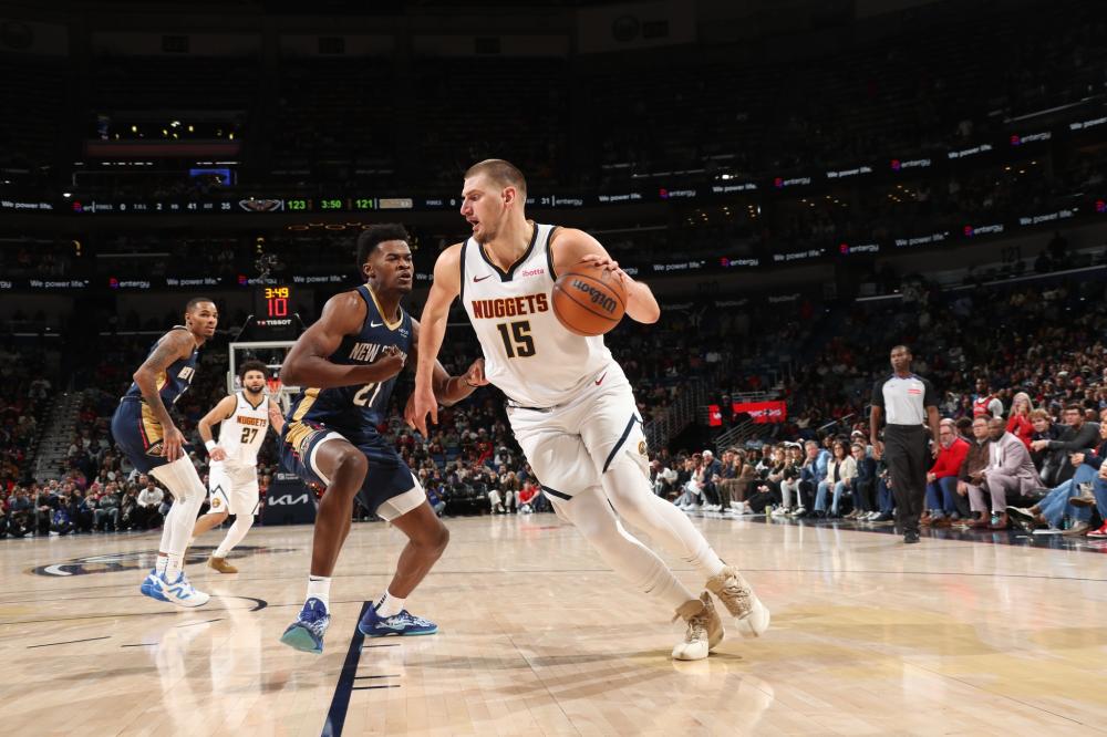 围的前提下 围的前提下