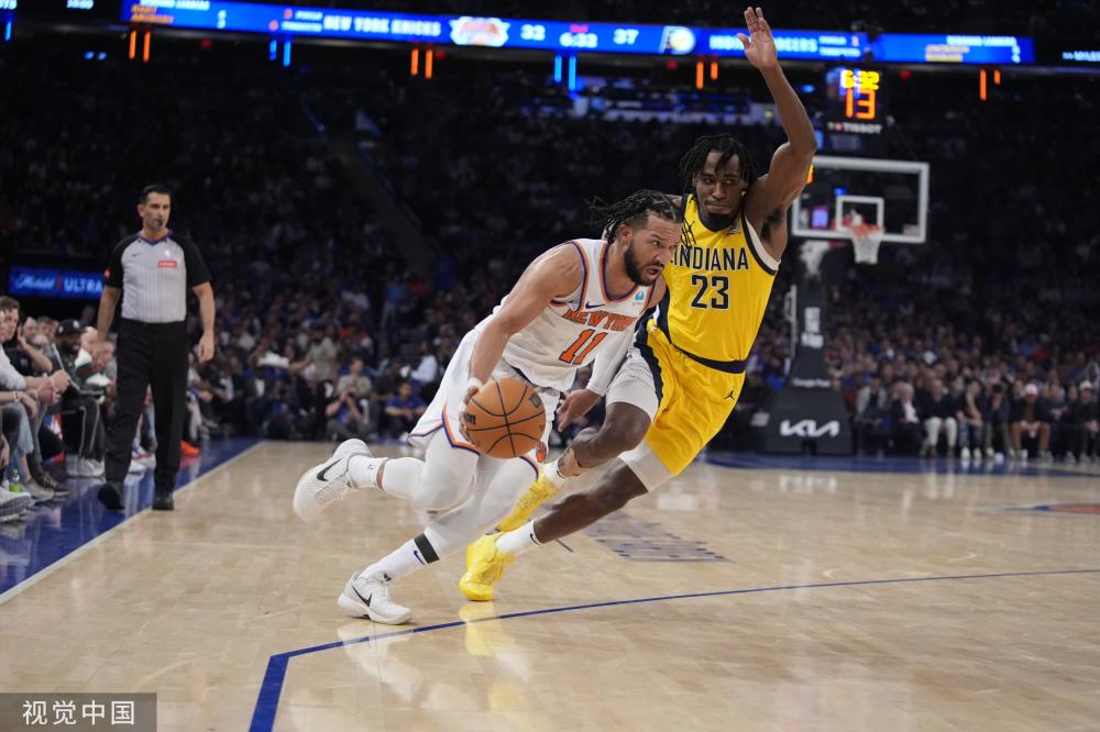 每当篮球场 每当篮球场